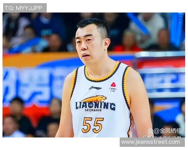 辽宁男篮与山东展开生死对决韩德君出战张镇麟缺阵争夺四强名额